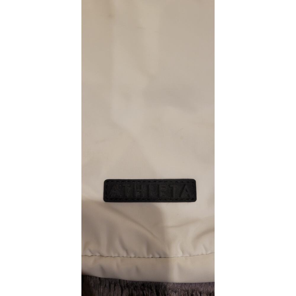 ATHLETA All Bags All About Vertical Crossbody Bag White Small Lightweight - Picture 2 of 13